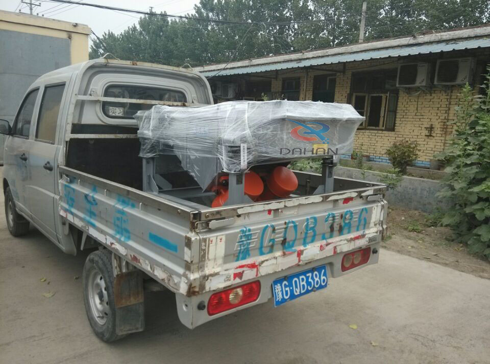 碳鋼直線振動篩 碳鋼直線振動篩